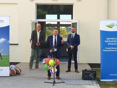 Otwarcie hali sportowej przy Młodzieżowym Ośrodku Wychowawczym w Babimoście