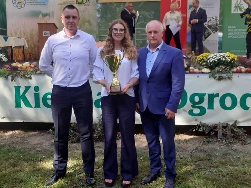 Zbigniew Kołodziej - Przewodniczący Komisji Rolnictwa i Ochrony Środowiska (z lewej) - 17 września 2023 r.