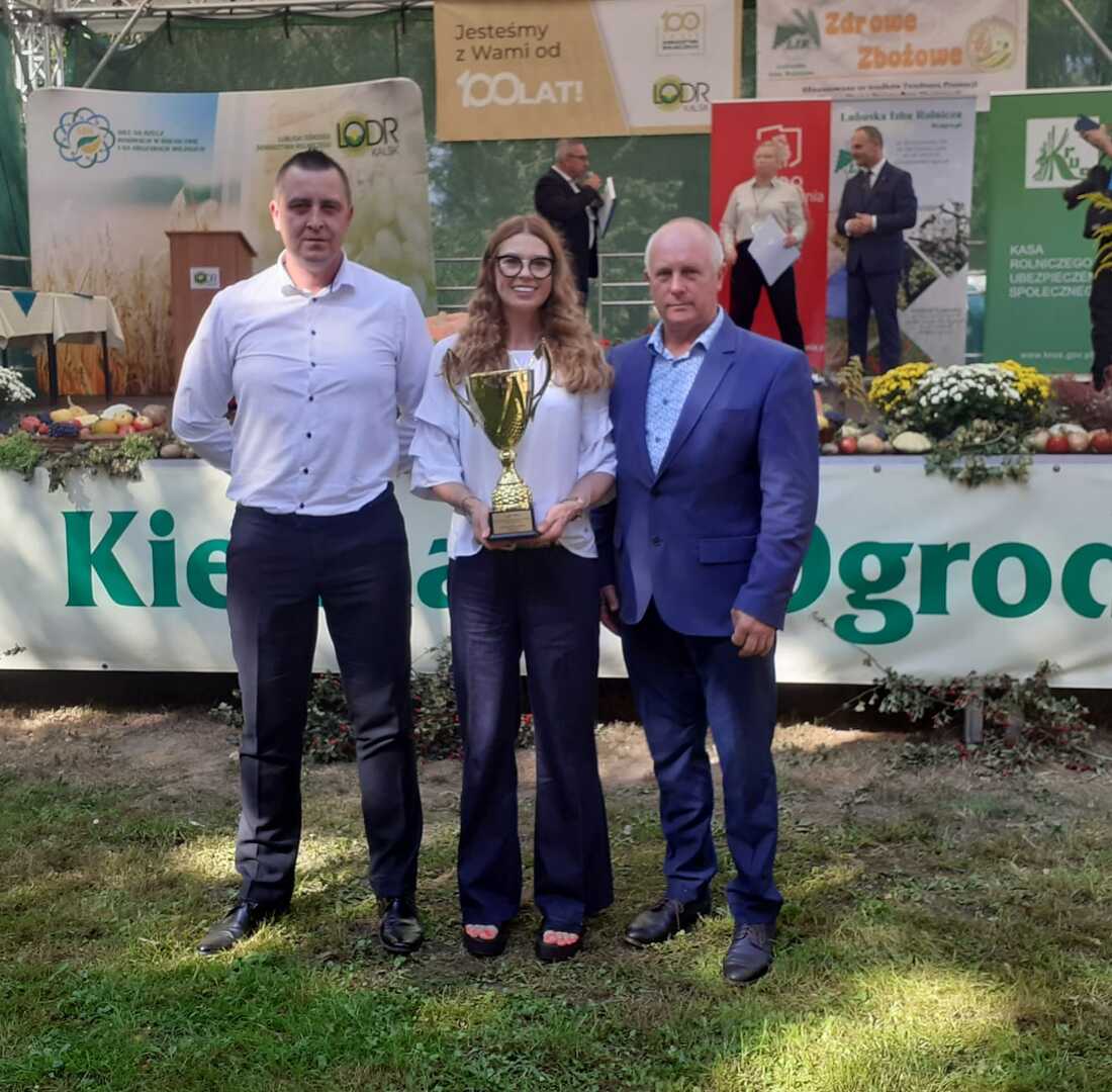 Zbigniew Kołodziej - Przewodniczący Komisji Rolnictwa i Ochrony Środowiska (z lewej) - 17 września 2023 r.