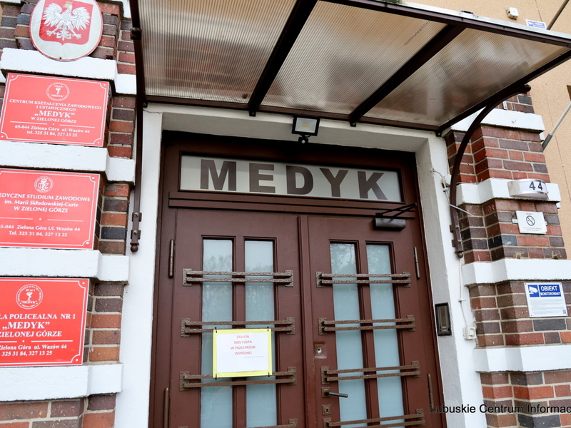 Budynek szkoły Medyk