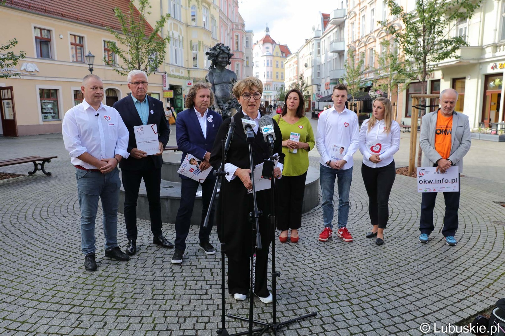 Konferencja prasowa na zielonogórskim deptaku