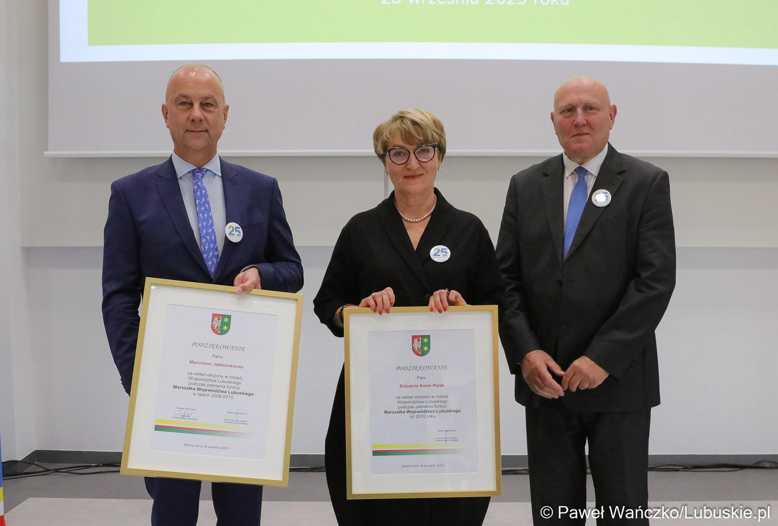 Od lewej: Marcin Jabłoński, członek Zarządu Województwa Lubuskiego i były marszałek; Elżbieta Anna Polak, marszałek województwa i Wacław Maciuszonek, Przewodniczący Sejmiku Województwa Lubuskiego