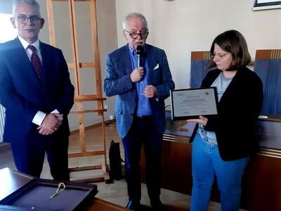 Prof. Wojciech Strzyżewski, rektor UZ, prof. Maciej Zabel, prorektor ds. Collegium Medicum UZ i prof. Agnieszka Ziółkowska – dziekan WLiNoZ