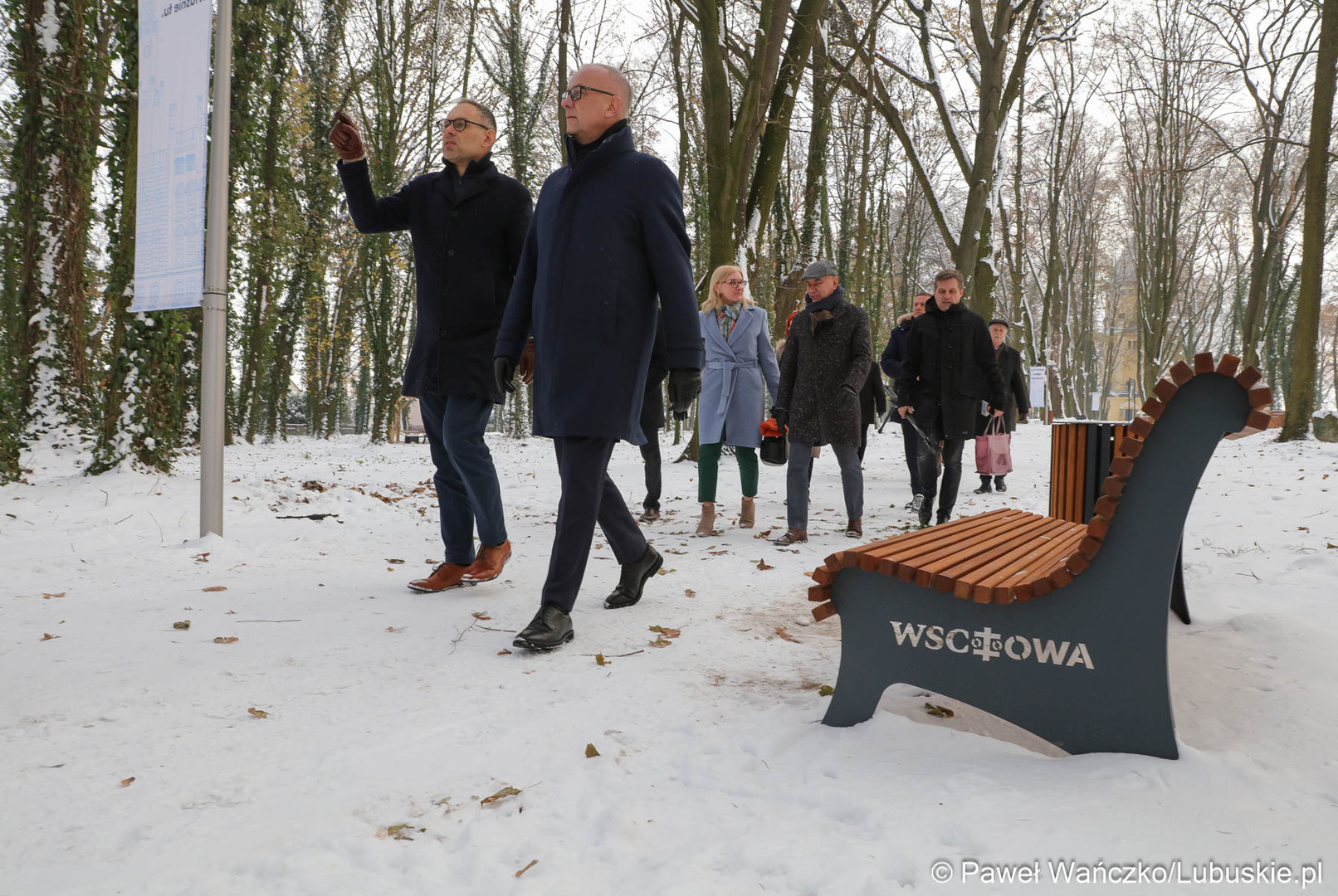 Na zdjęciu burmistrz Wschowy Konrad Antkowiak (z lewej) oraz Marszałek Województwa Lubuskiego Marcin Jabłoński.