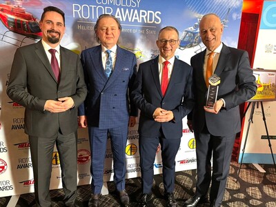 W uroczystości uczestniczyli marszałek województwa lubuskiego Marcin Jabłoński, wojewoda lubuski Marek Cebula, prezes zielonogórskiej firmy Hertz Systems Ltd Sp. z o.o. Zygmunt Rafał Trzaskowski, dr Sławomir Kotylak – dyrektor Departamentu Infrastruktury Transportowej UMWL