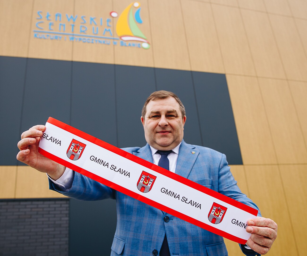 Grzegorz Potęga wyraził przekonanie, że bywalcami sali widowiskowo-teatralno-kinowej przy ul. Henryka Pobożnego będą nie tylko mieszkańcy Sławy, ale i Wschowy, Nowej Soli czy Głogowa, a w obiekcie nie zabraknie wydarzeń, które będą organizowane we współpracy z Urzędem Marszałkowskim