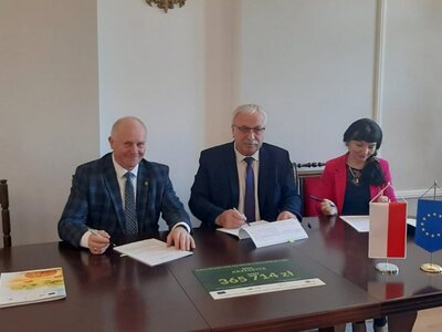 Samorząd województwa dofinansuje inwestycje drogowe 