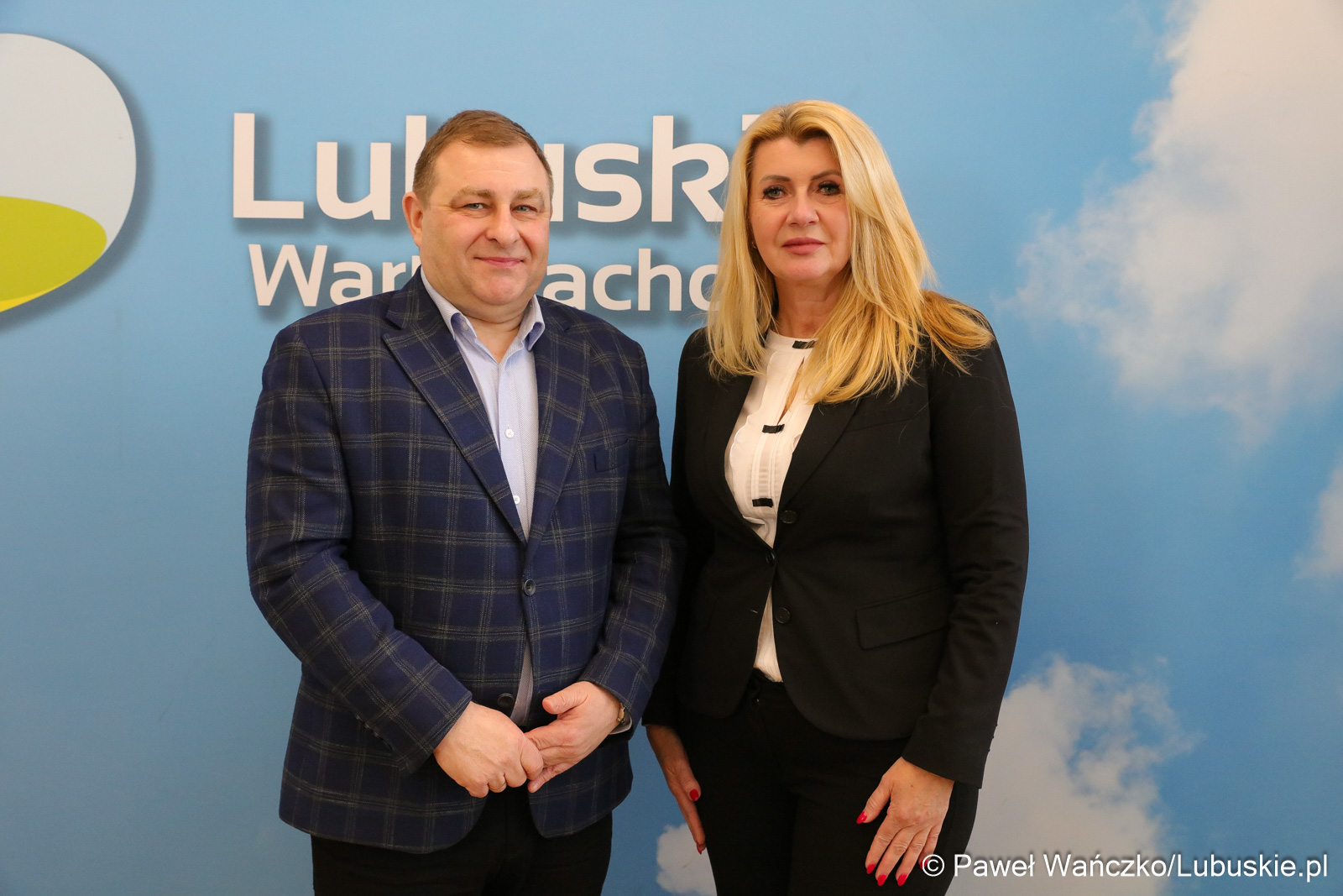 Członek Zarządu Województwa Lubuskiego Grzegorz Potęga i przewodnicząca Rady Gminy Otyń Aneta Smolicz 