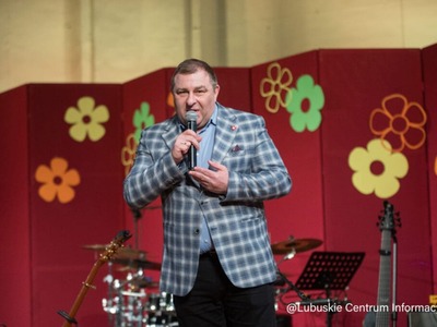 - Jest mi niezmiernie miło, że Kożuchów przyjął gościnę jednego z koncertów “Lubuskie Wita Wiosnę” - powitał uczestników koncertu członek Zarządu Województwa Lubuskiego Grzegorz Potęga.