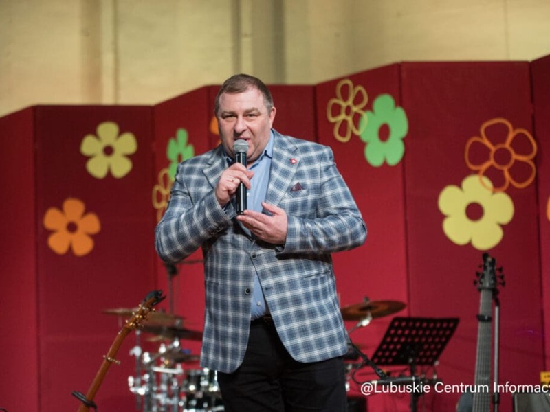 - Jest mi niezmiernie miło, że Kożuchów przyjął gościnę jednego z koncertów “Lubuskie Wita Wiosnę” - powitał uczestników koncertu członek Zarządu Województwa Lubuskiego Grzegorz Potęga.