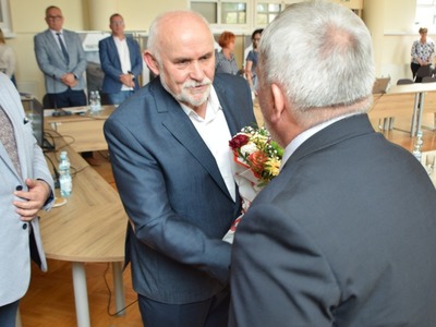 Odznaczono osoby zaangażowane na rzecz powiatu międzyrzeckiego