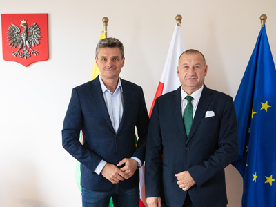 Wicemarszałek Sebastian Ciemnoczołowski z nowym prezesem Kostrzyńsko-Słubickiej Specjalnej Strefy Ekonomicznej, Tomaszem Pisarkiem
