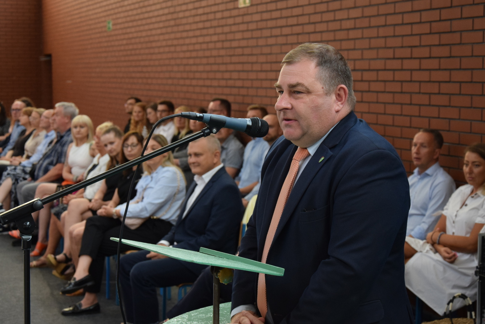 CKZiU Elektryk - rozpoczęcie roku szkolnego w Powiecie Nowosolskim na hali przy ul. Piłsudskiego.