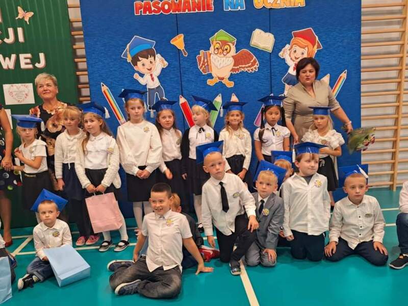 Uczniowie Szkoły Podstawowej im. Kawalerów Orderu Uśmiechu w Osiecznicy - 10 października 2024 r.