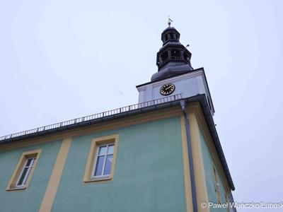 Marszałek Marcin Jabłoński złożył wizytę w Gminie Nowe Miasteczko. Burmistrz Paweł Kozłowski przedstawił plany gminy oraz opowiedział o najważniejszych inwestycjach. 