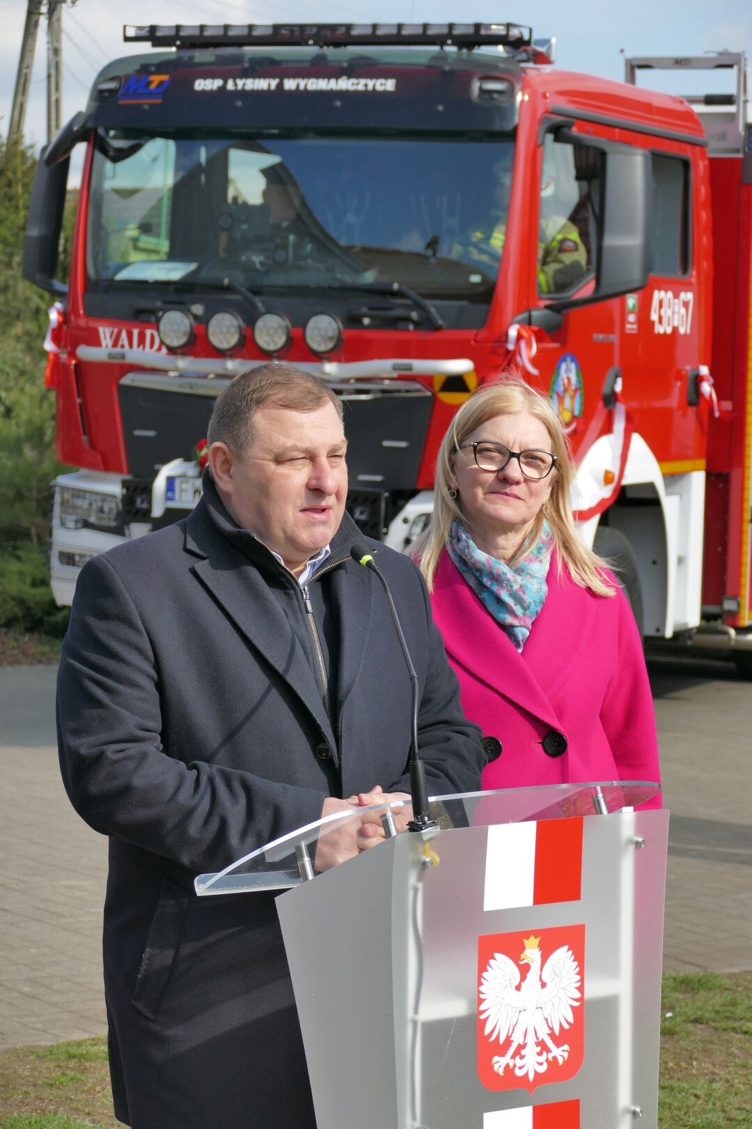 Ochotnicza Straż Pożarna Łysiny-Wygnańczyce ma nowy wóz, fot. Urząd Miasta i Gminy Wschowa  