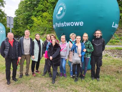 Urzędnicy z Departamentu Środowiska UMWL wzięli udział w akcji sadzenia lasu
