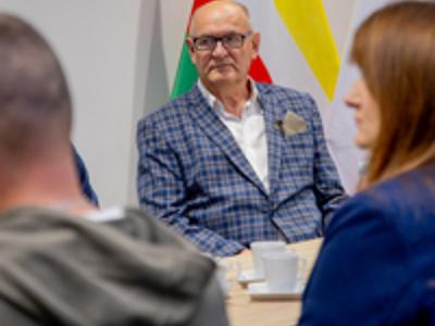 Lubuskie kluby sportowe otrzymały wsparcie finansowe na rozwój infrastruktury w ramach programu „Lubuska Baza Sportowo-Rekreacyjna”, 