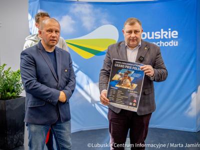 Lubuskie kluby sportowe otrzymały wsparcie finansowe na rozwój infrastruktury w ramach programu „Lubuska Baza Sportowo-Rekreacyjna”, 