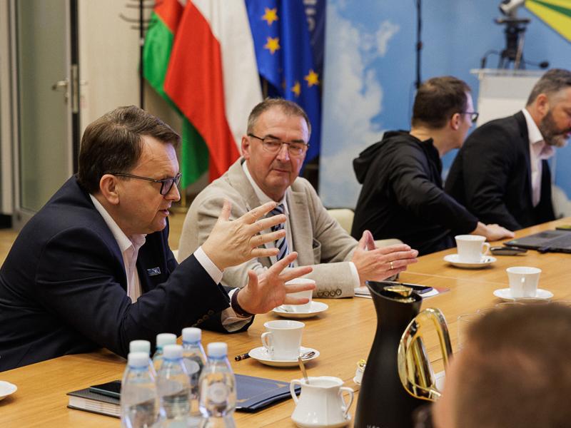 Wzmacniamy współpracę na rzecz rozwoju innowacyjności i przedsiębiorczości lubuskiej gospodarki/ fot. Katarzyna Klimkowska