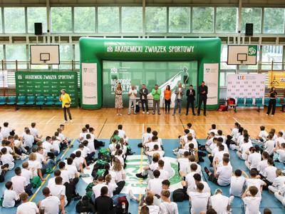 LubUZkie Cup przyciągnęło blisko 600 uczestników z całej Polski, którzy rywalizowali na parkietach hal sportowych w Zielonej Górze - FB/AZS Uniwersytetu Zielonogóskiego