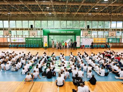 LubUZkie Cup przyciągnęło blisko 600 uczestników z całej Polski, którzy rywalizowali na parkietach hal sportowych w Zielonej Górze - FB/AZS Uniwersytetu Zielonogóskiego
