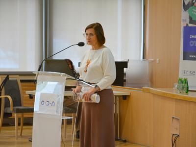 W urzędzie marszałkowskim odbyła się konferencja pt. „O językach – interdyscyplinarnie. W wydarzeniu wziął udział wicemarszałek Hubert Harasimowicz.   