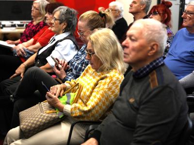 Urząd szkoli seniorów, jak nie dać się oszukać