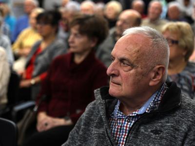 Urząd szkoli seniorów, jak nie dać się oszukać