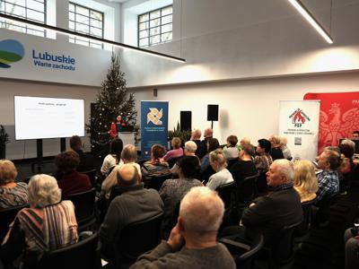 Urząd szkoli seniorów, jak nie dać się oszukać