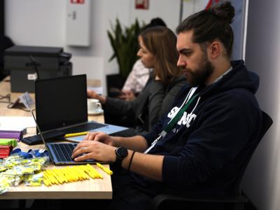 Urząd szkoli seniorów, jak nie dać się oszukać