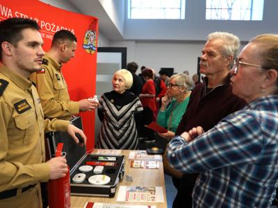Urząd szkoli seniorów, jak nie dać się oszukać