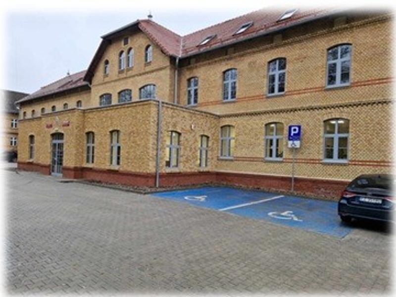 bydynek w Gorzowie wielkopolskim, siedziba między innymi Lokalnego Punktu Informacyjnego Funduszy Europejskich, ulica Franciszka Walczaka 42