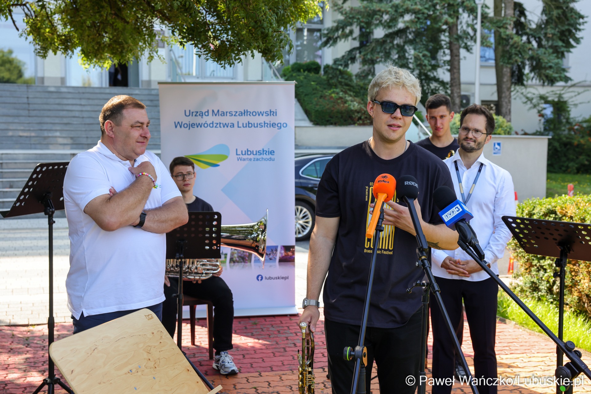 Minikoncert rozpoczynający Corno Brass Music Festival w Zielonej Górze, 3 sierpnia 2026 r. Na zdjęciu Alan Turonek, trębacz z Warszawy