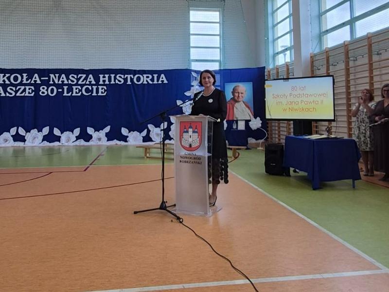 Jubileusz Szkoły Podstawowej w Niwiskach 